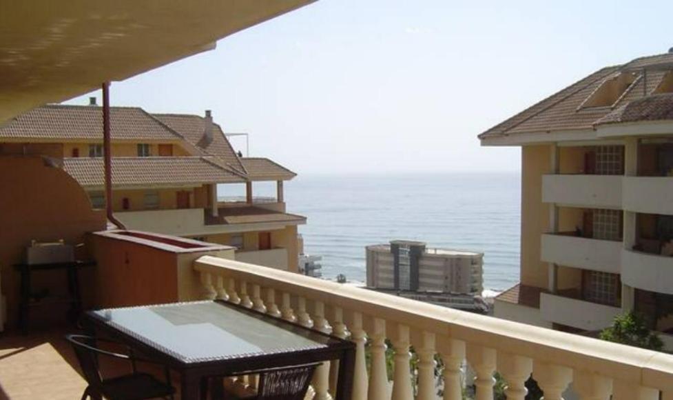 Piso Playa Carvajal Appartamento